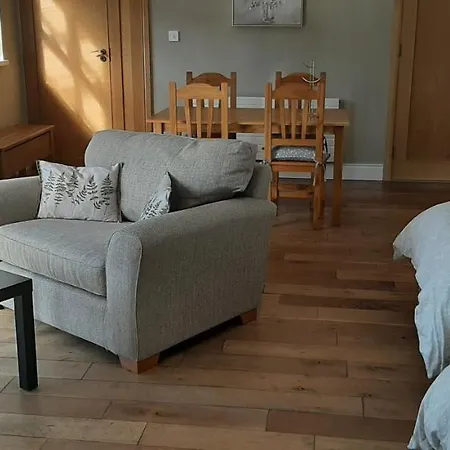 Apartman Glenmalure Fananierin Mountain View *
